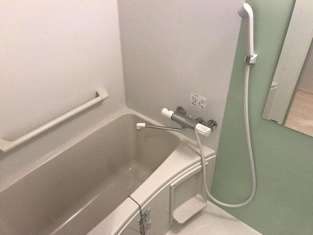 Room image 8