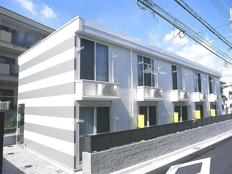 Main exterior of leopalace Sun Field
