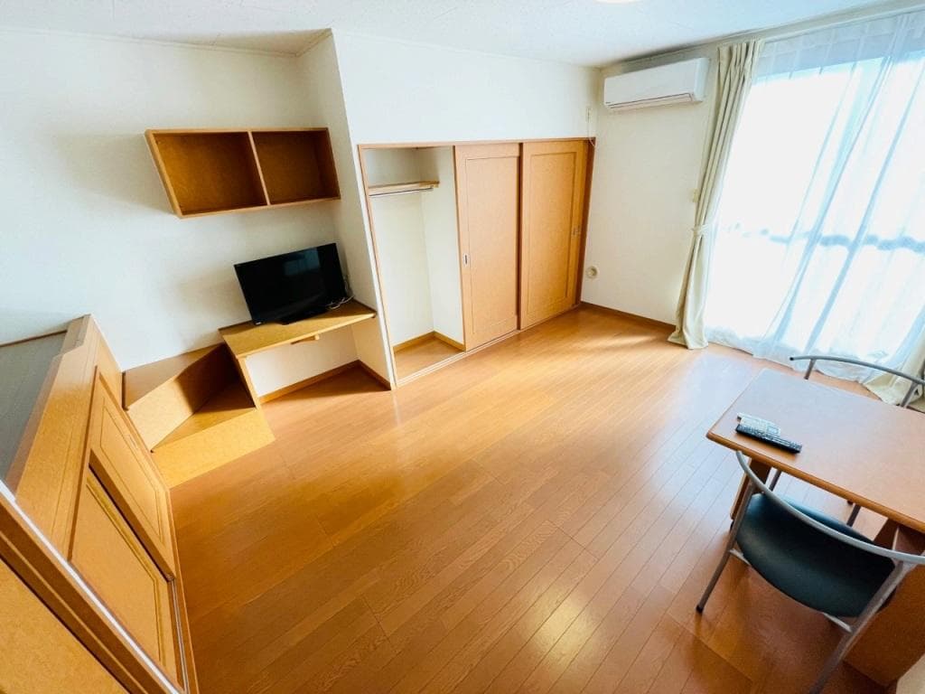 Preview interior of leopalace Kei