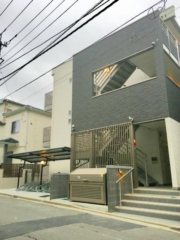 Main exterior of CLEINO Lagi Shimo Ochiai