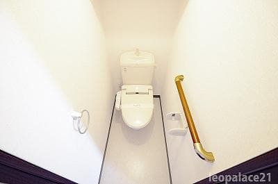 Room image 14
