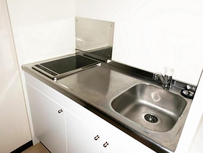 Room image 10