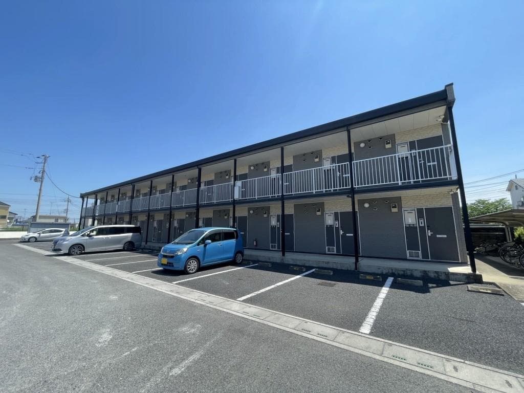 Main exterior of leopalace Riviere II