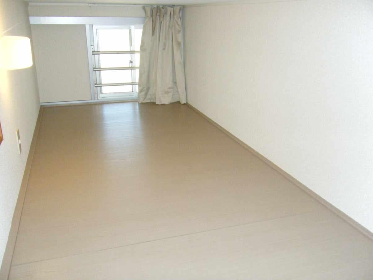 Room image 14