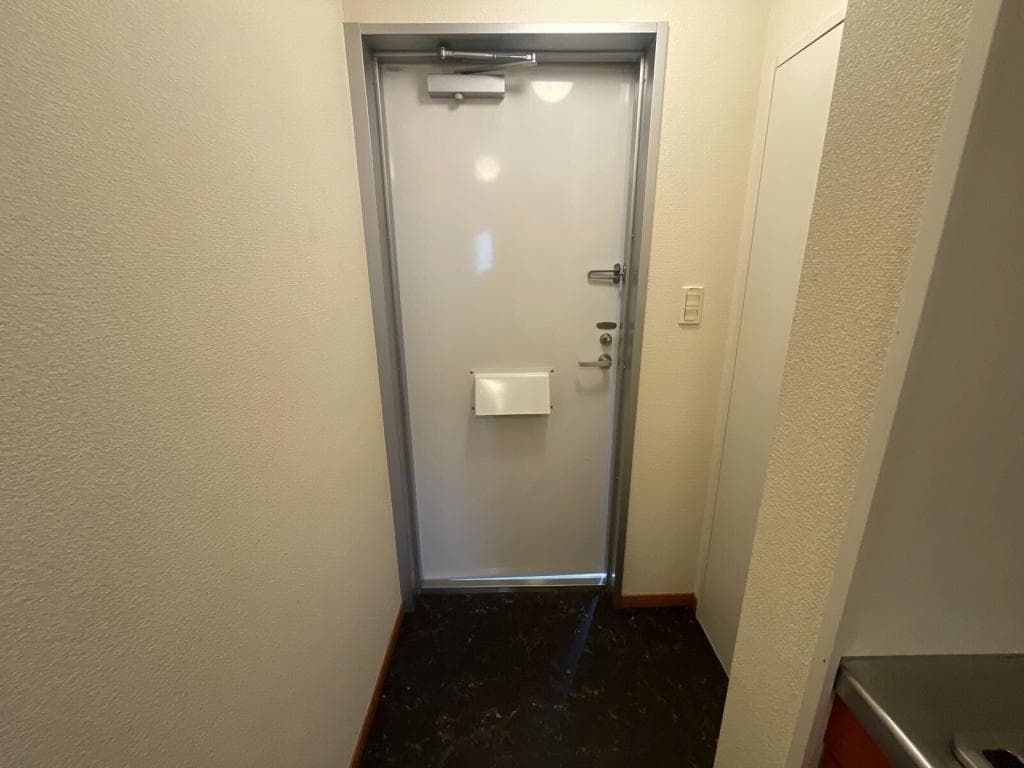 Room image 14