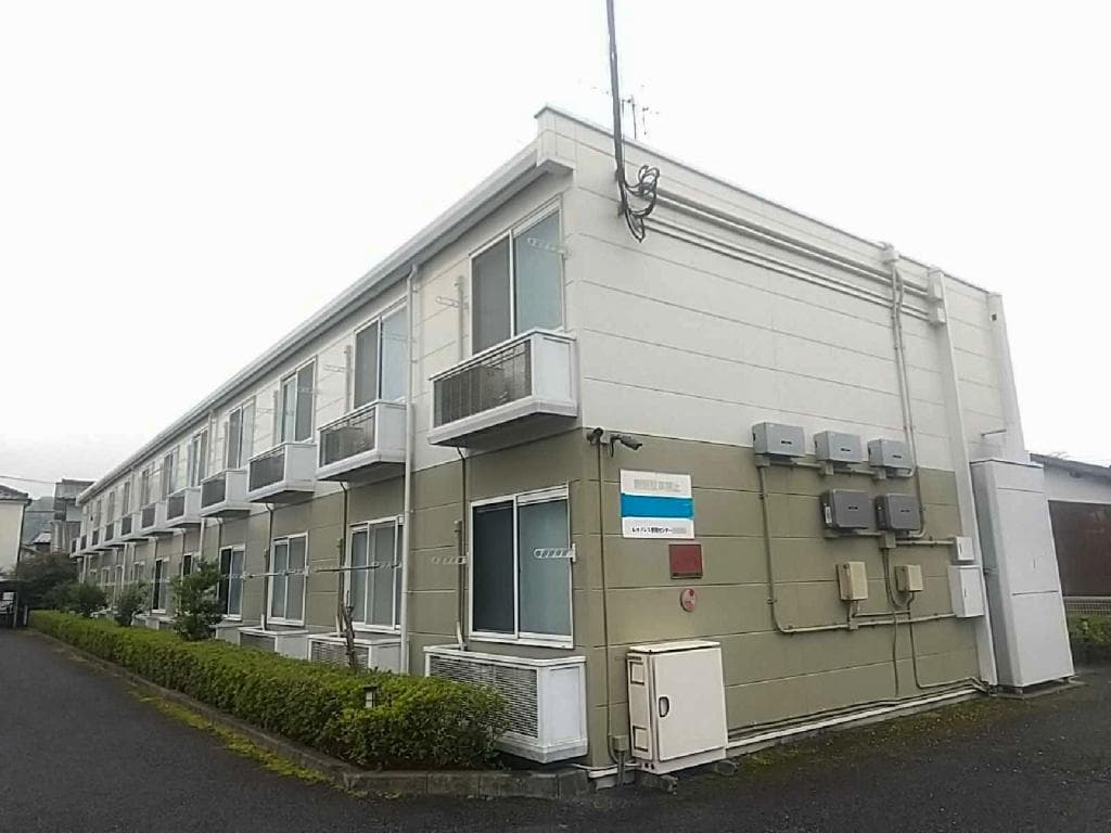 Main exterior of leopalace Canal