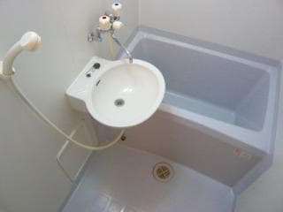 Room image 11