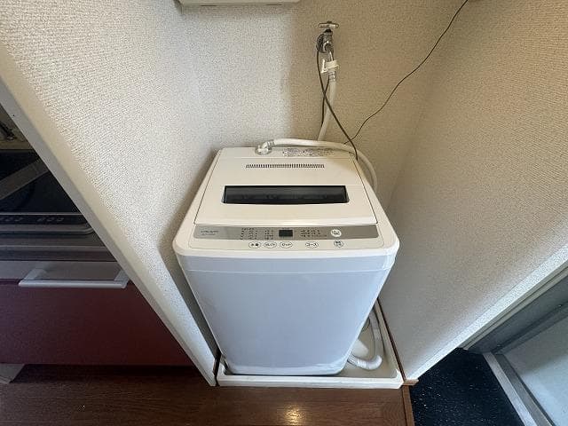 Room image 14