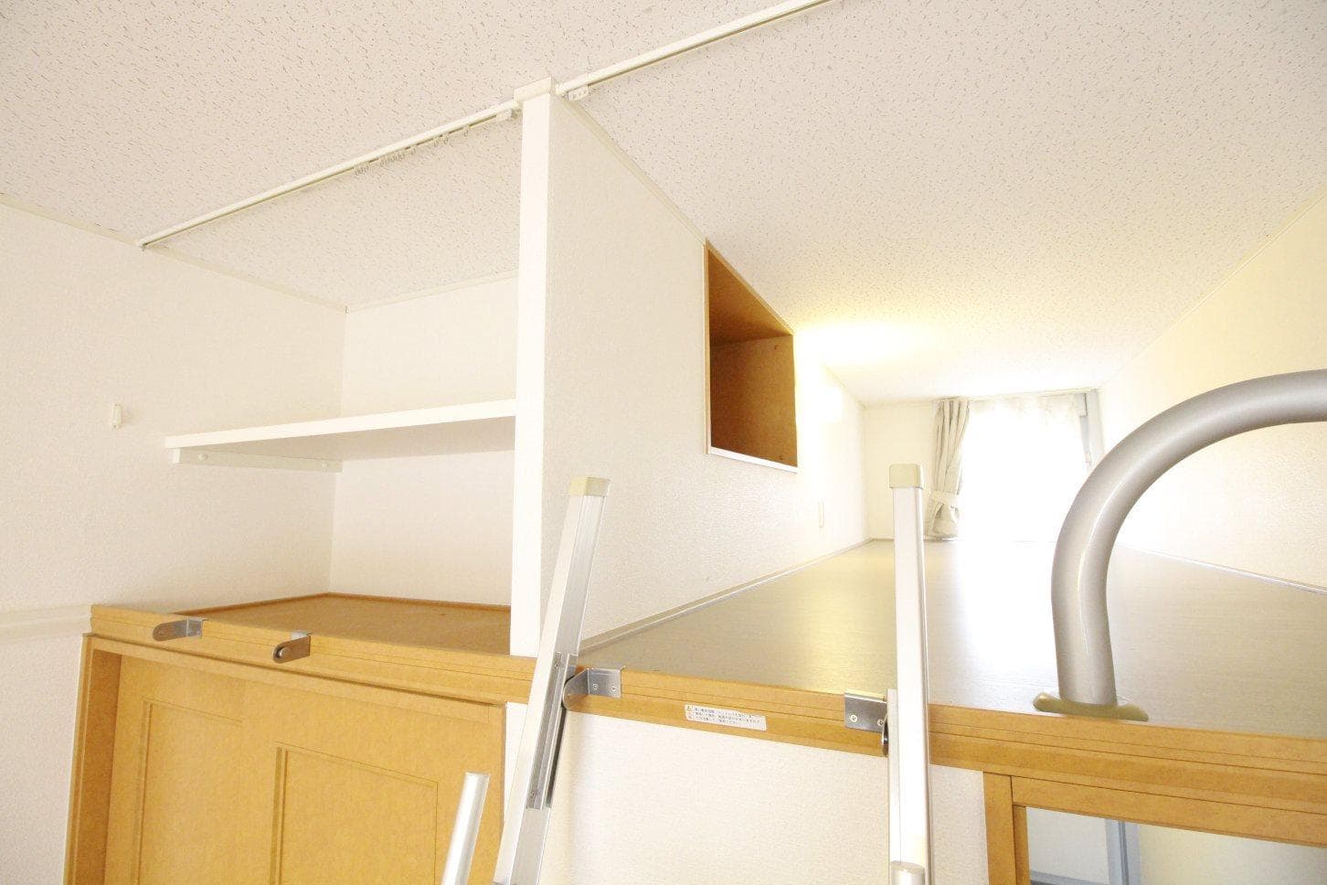 Room image 16