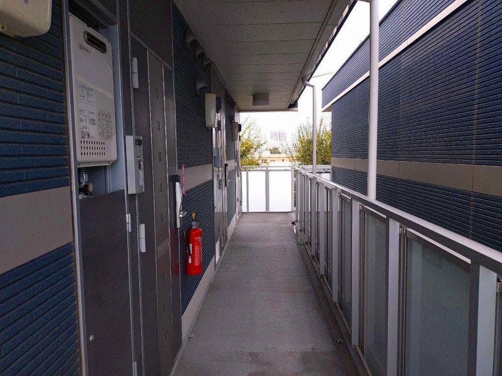 Room image 8