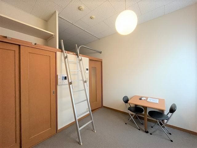 Preview interior of leopalace Sakaguchi