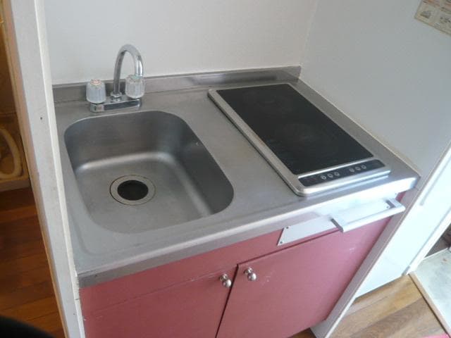 Room image 10