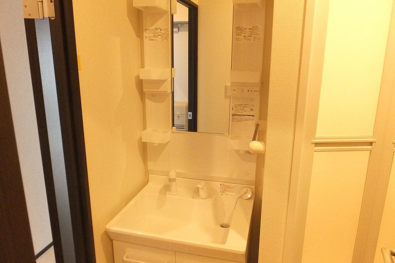Room image 9