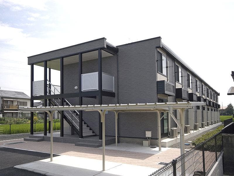 Main exterior of leopalace Bihaku