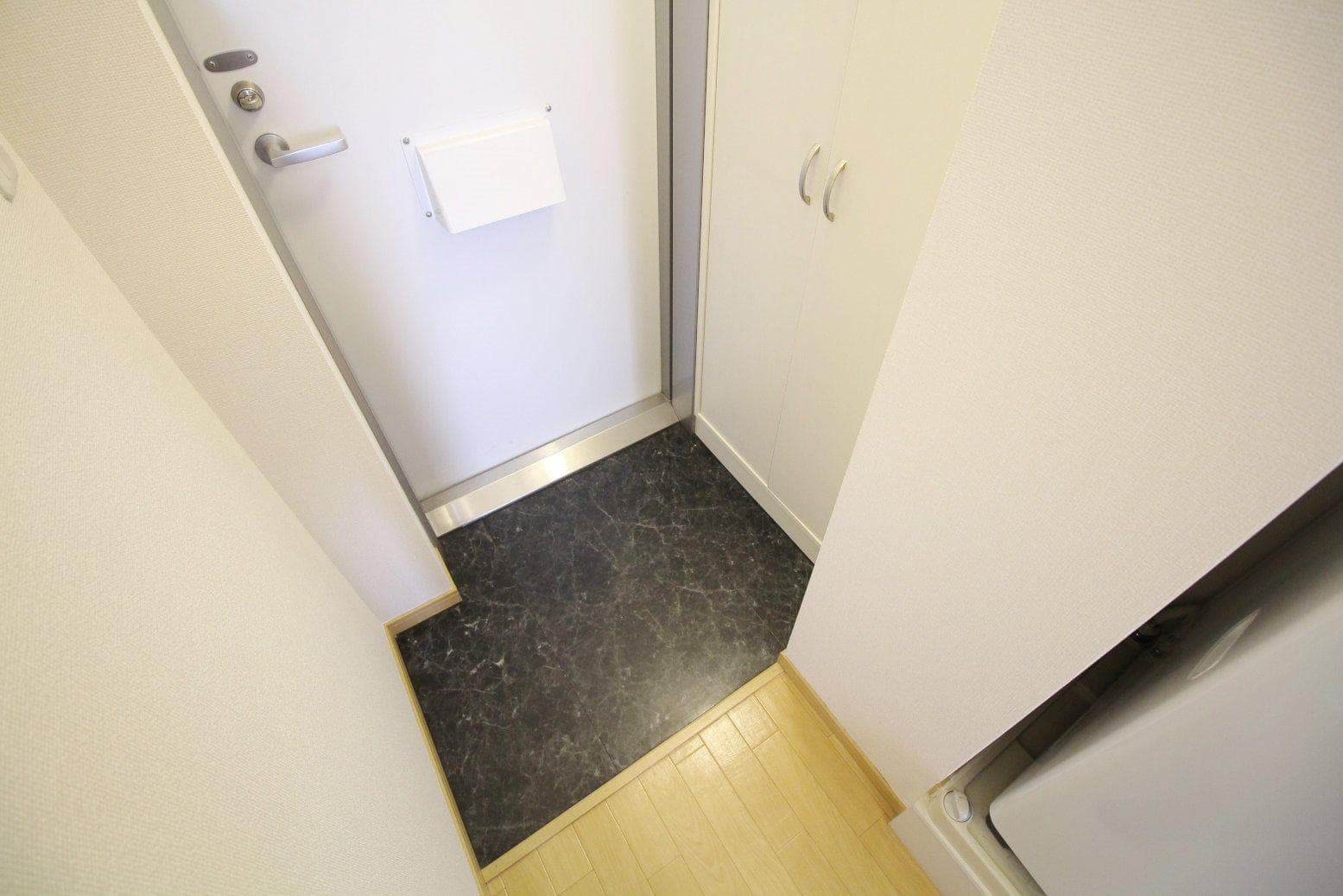 Room image 14