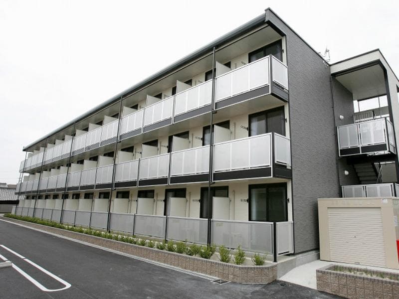 Main exterior of leopalace Sancolege
