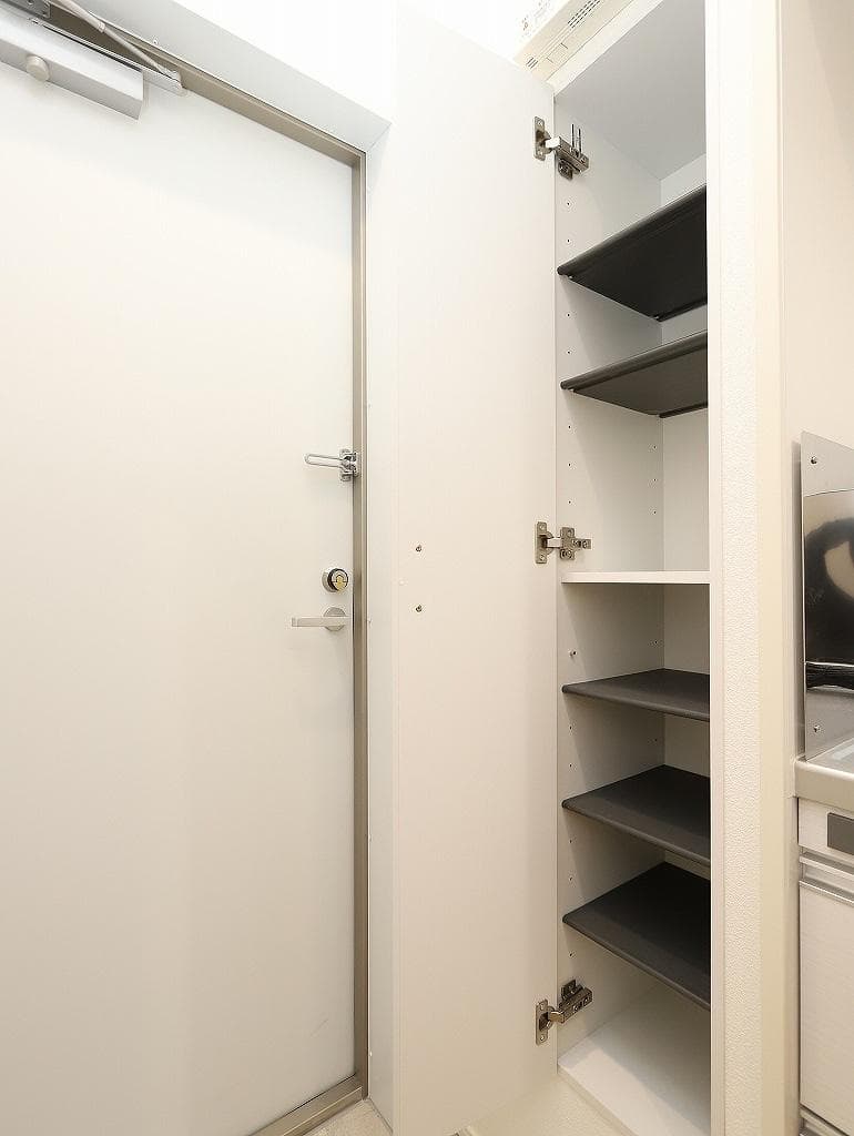 Room image 14