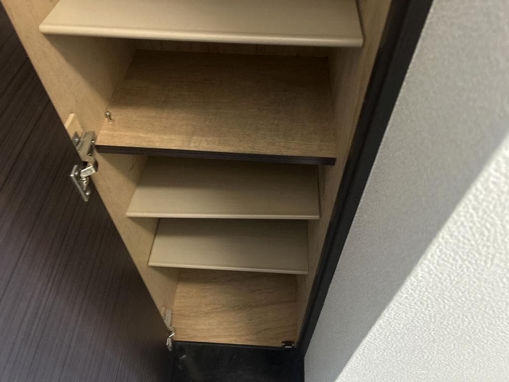 Room image 13