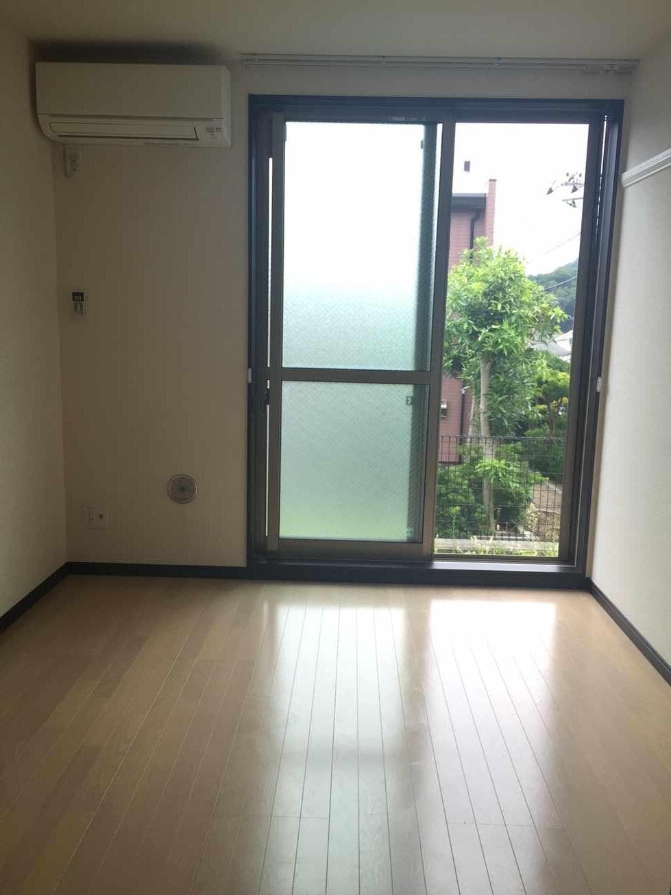 Preview interior of LEONEXT Hayama C