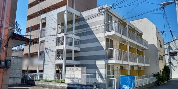 Main exterior of leopalace Shin V