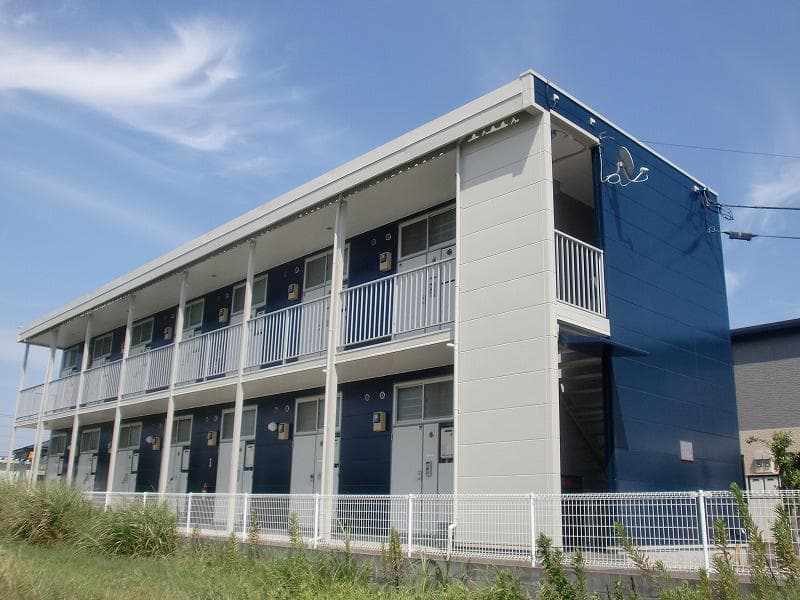 Main exterior of leopalace Esperanza II