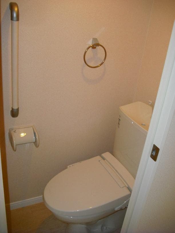 Room image 11