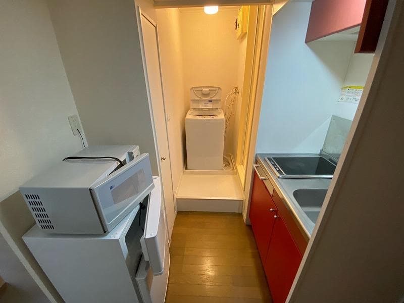 Room image 11