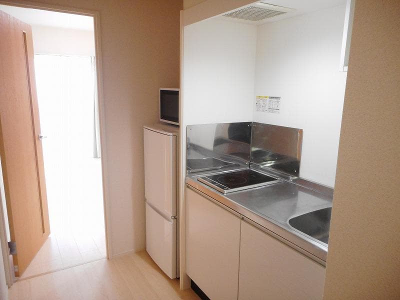 Room image 9