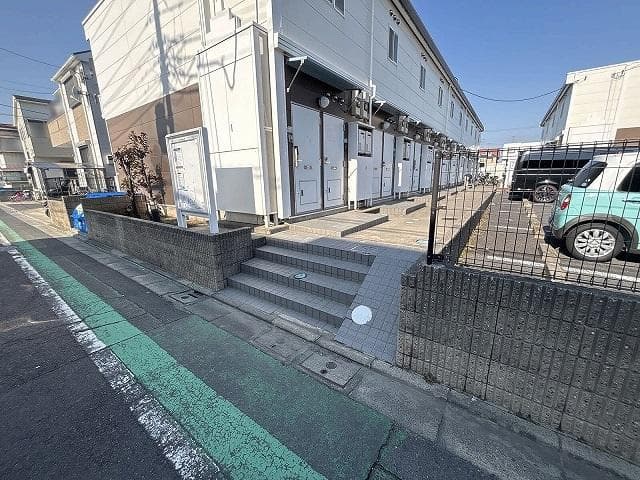 Room image 11