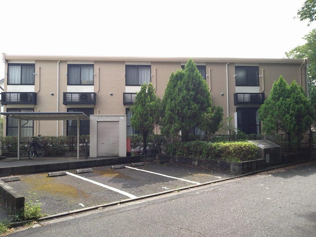Main exterior of leopalace Yoshiharu II
