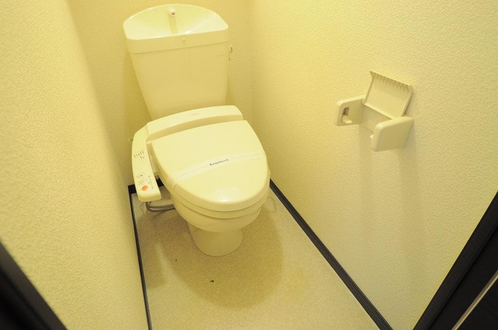 Room image 10