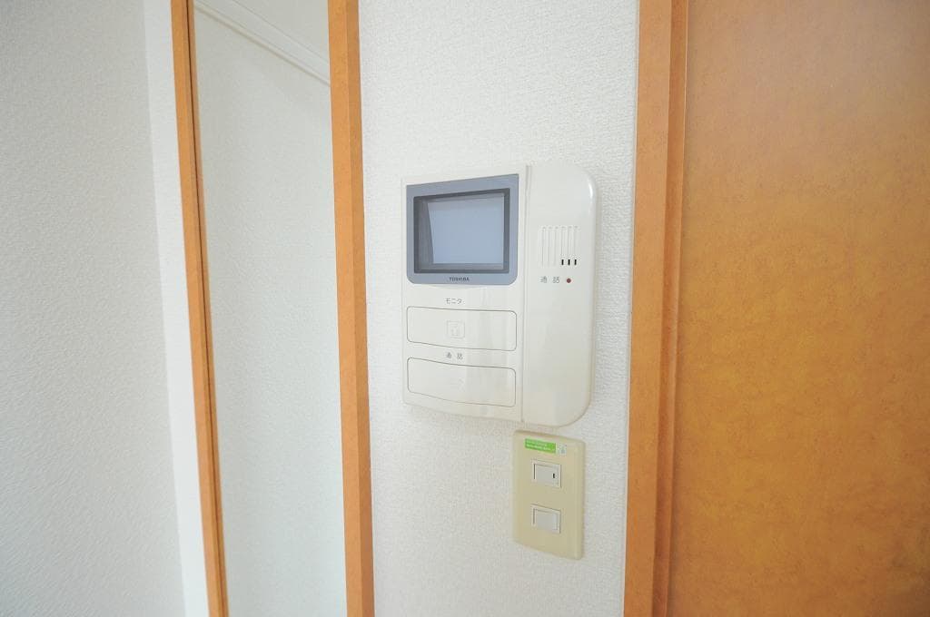 Room image 12