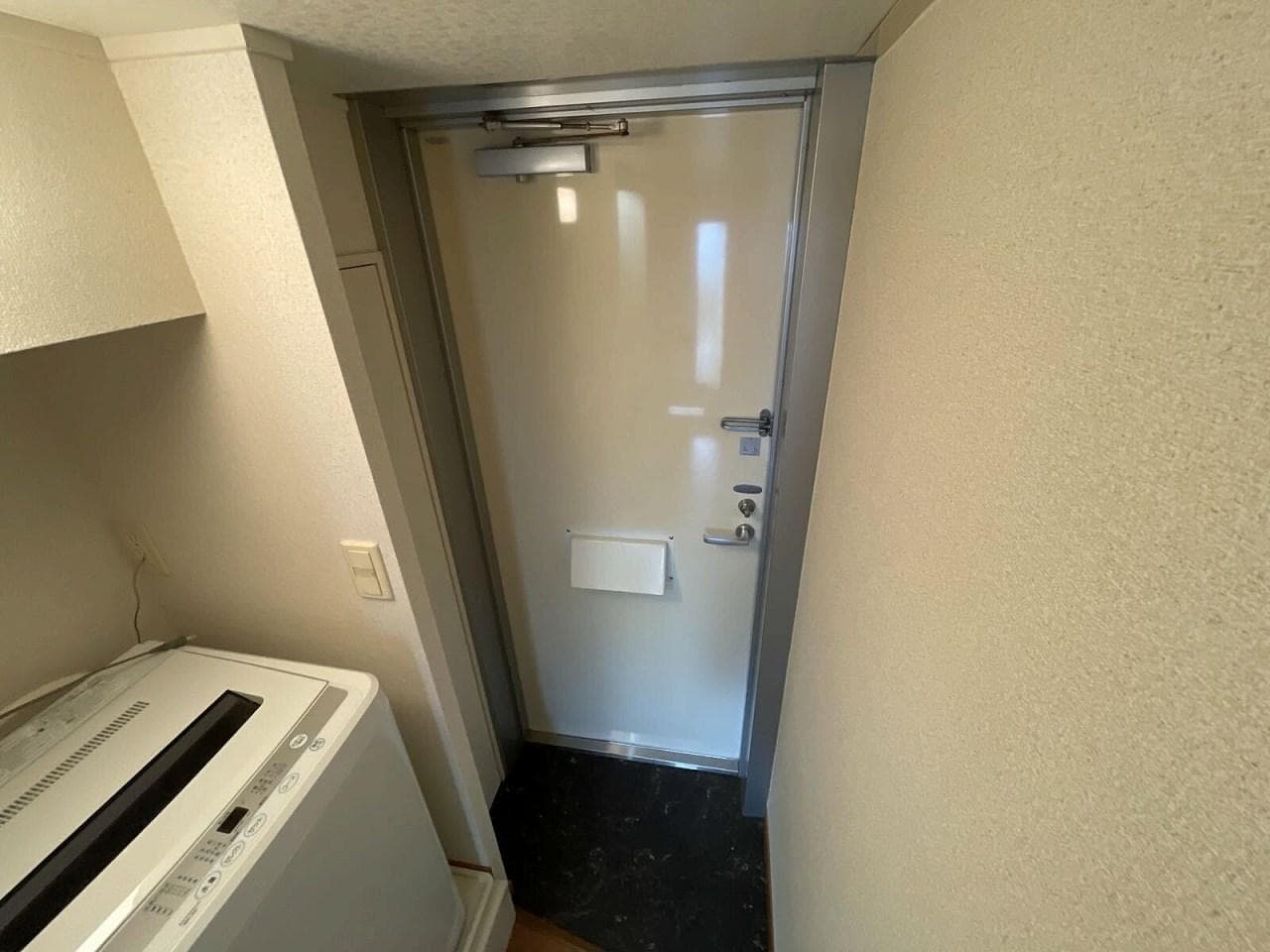 Room image 14