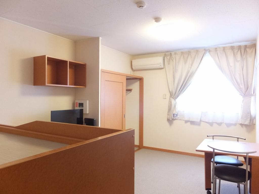 Preview interior of leopalace Cannola