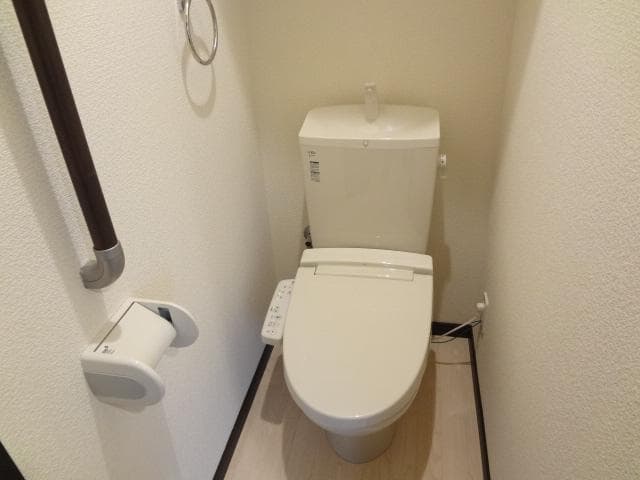 Room image 14