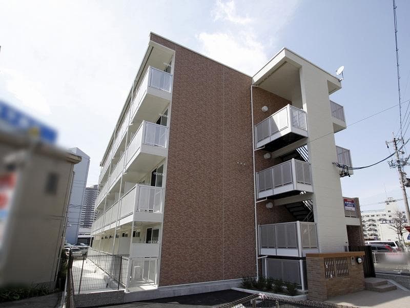 Main exterior of leopalace Success Factor