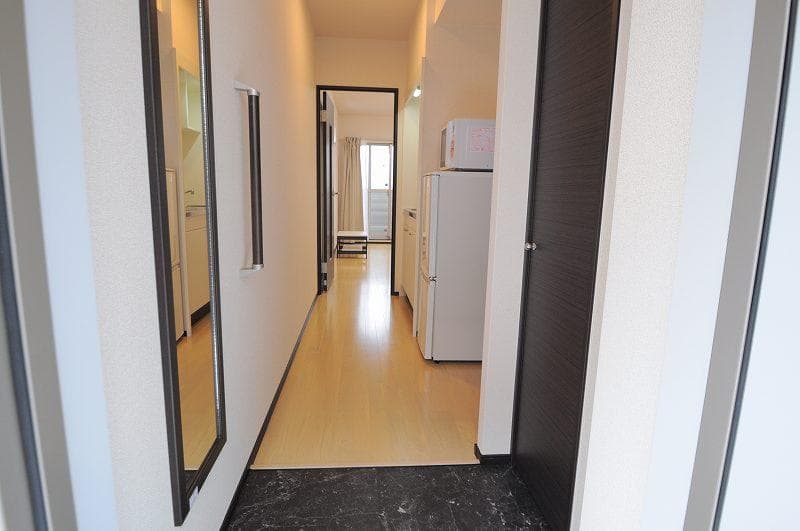Room image 10
