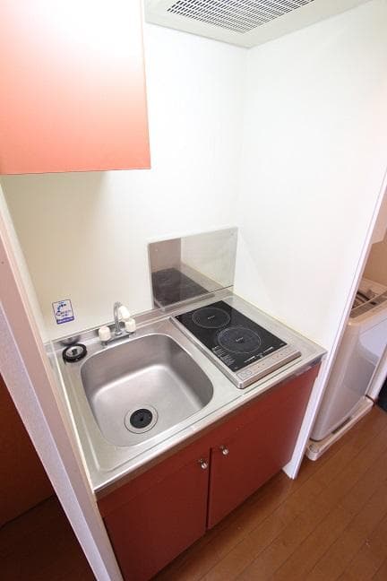 Room image 11