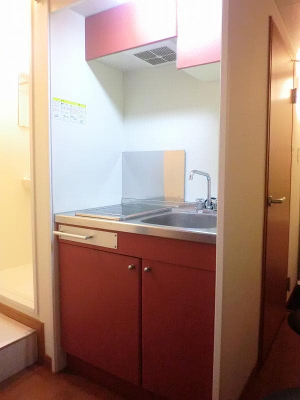 Room image 10