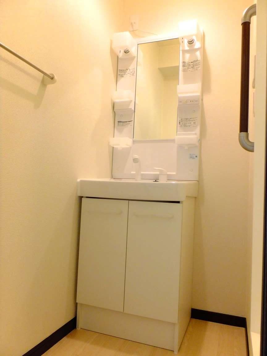 Room image 13