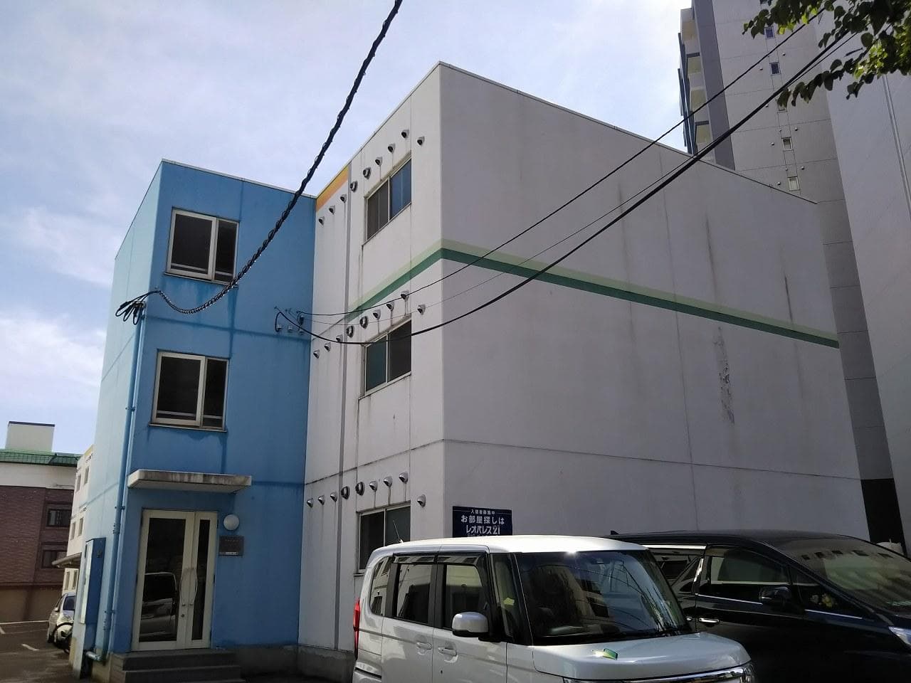 Main exterior of leopalace Central Minami 4 Jyou B