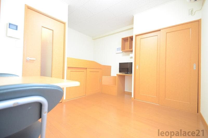 Preview interior of leopalace Shinwa