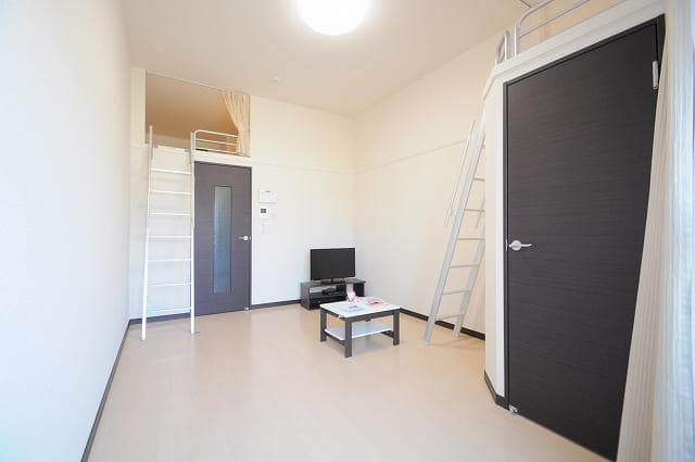 Preview interior of LEONEXT Corpo Chijyun