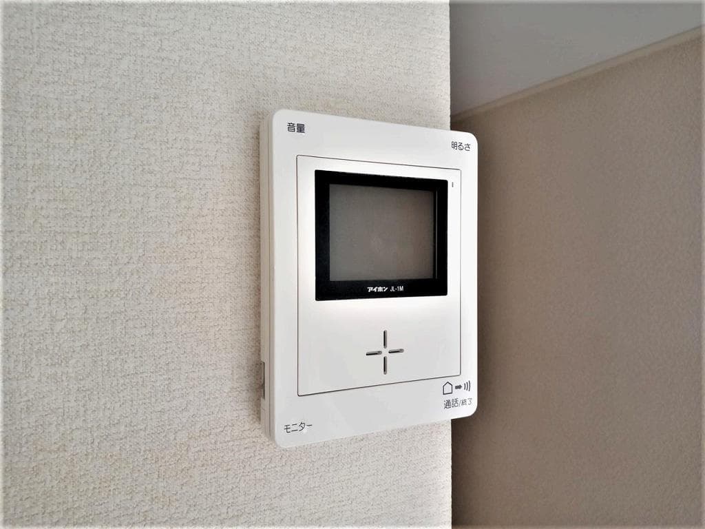Room image 12