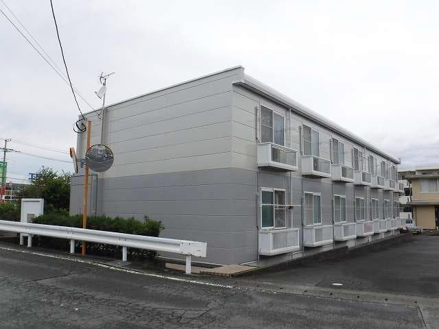Main exterior of leopalace Victoire
