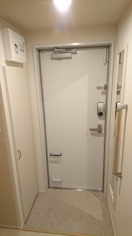 Room image 16