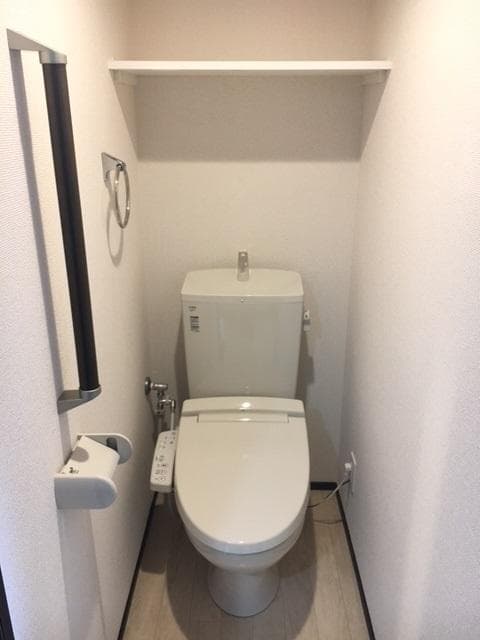 Room image 14