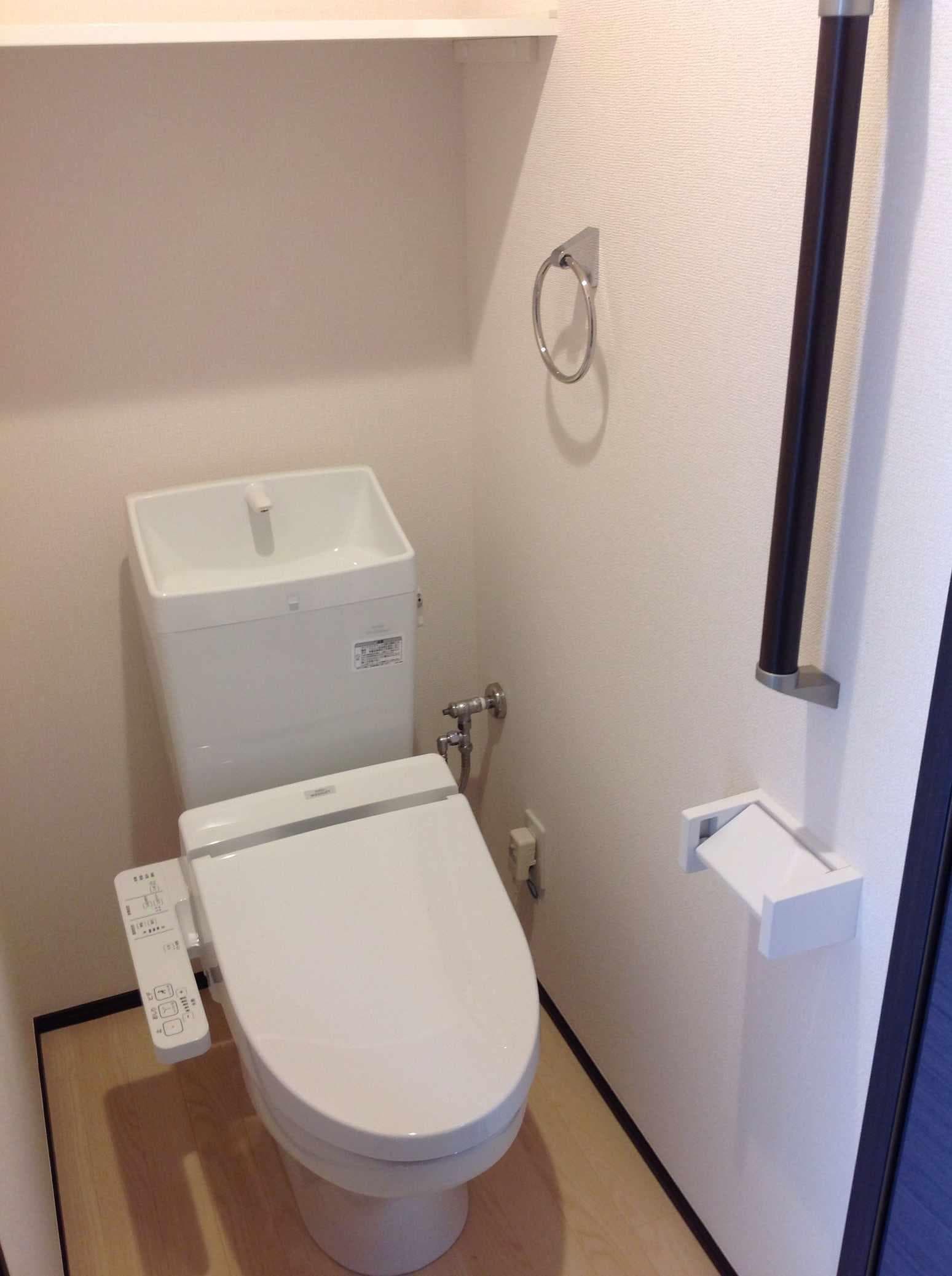 Room image 11