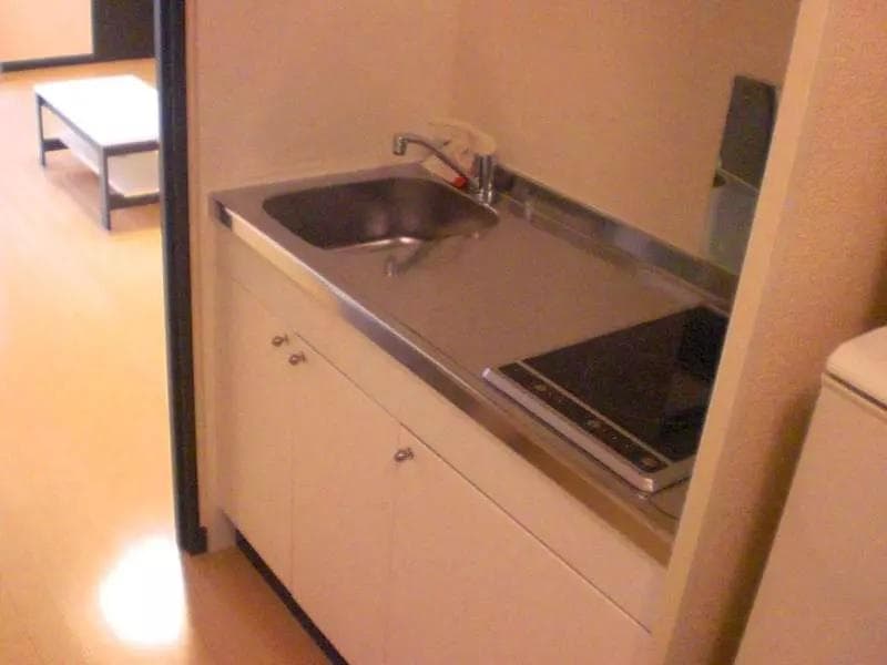 Room image 8