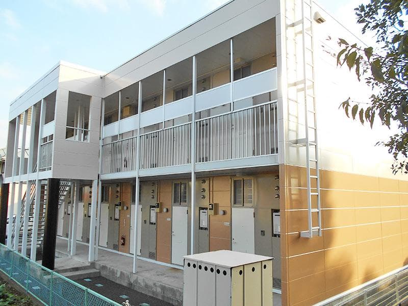 Main exterior of leopalace Riverside